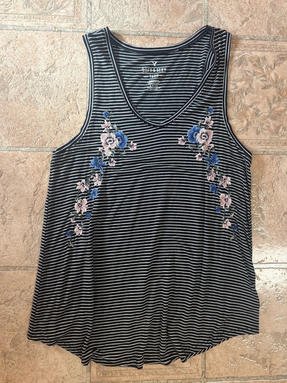 American eagle tank top